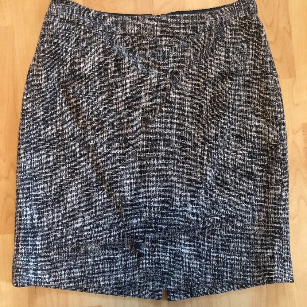 Kate Spade Tweed Pencil Skirt (Size 10)